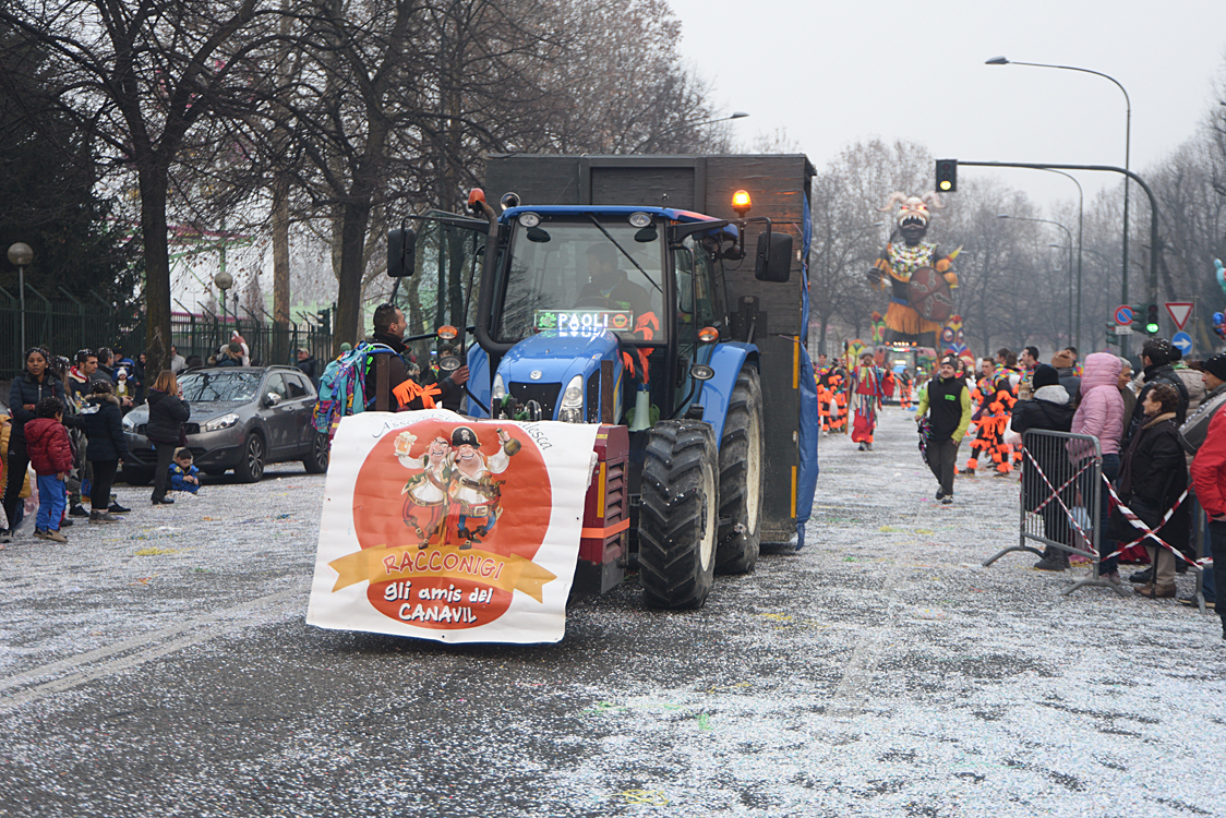 Sfilata carri Carnevale di Torino_346.jpg